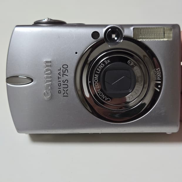 캐논 디지털 IXUS 750 실버 카메라