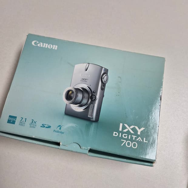 디카 캐논 익시700 익서스750 카메라 판매합니다