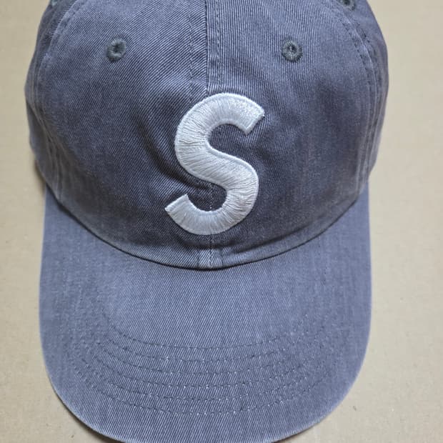 슈프림 피그먼트 S 로고 6-패널 캡