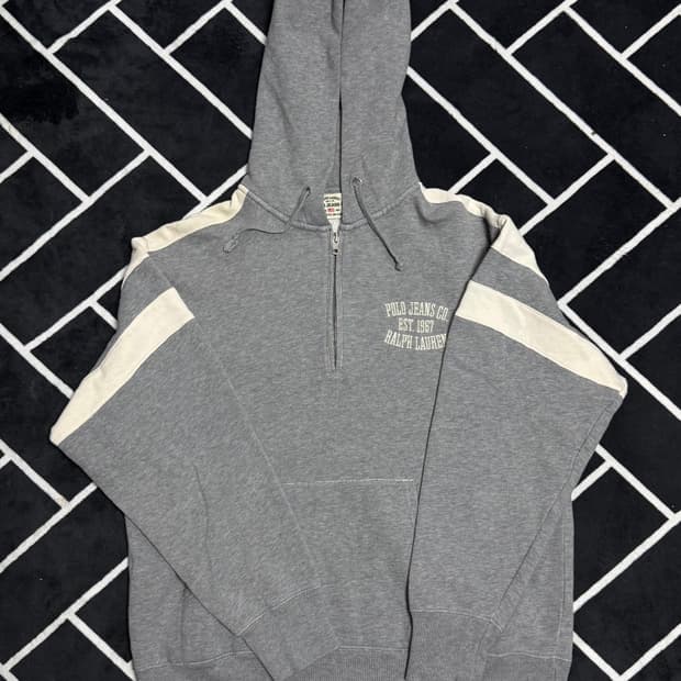 폴로 진스 그레이 반집업 후드