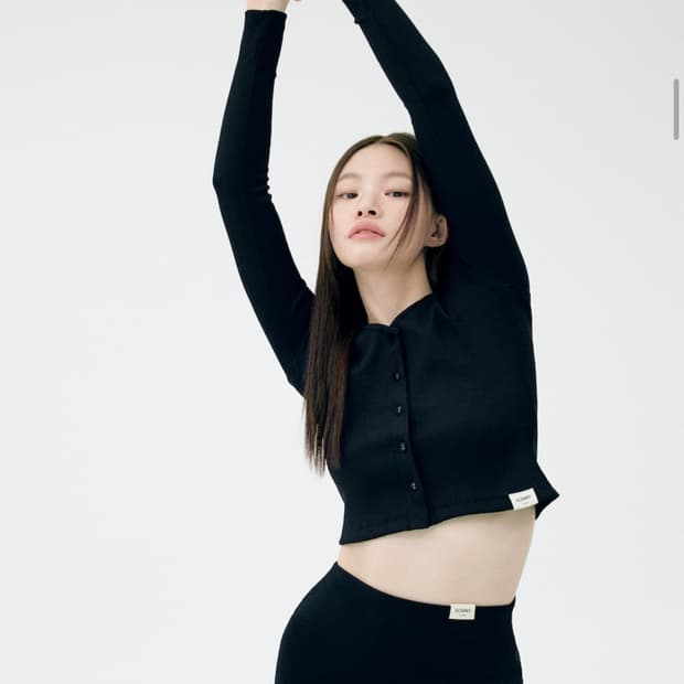 G CLASSIC RIB V-NECK CARDIGAN (BLACK)