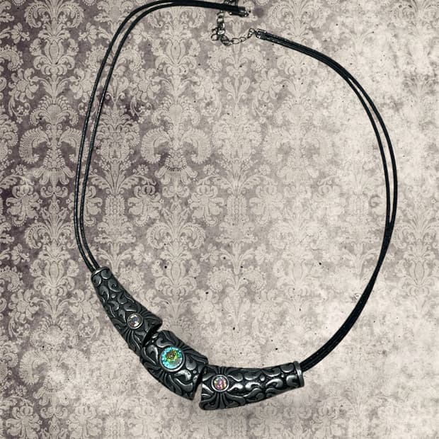 Vtg Oriental necklace 오리엔탈앤틱큐빅은장동양풍 목걸이