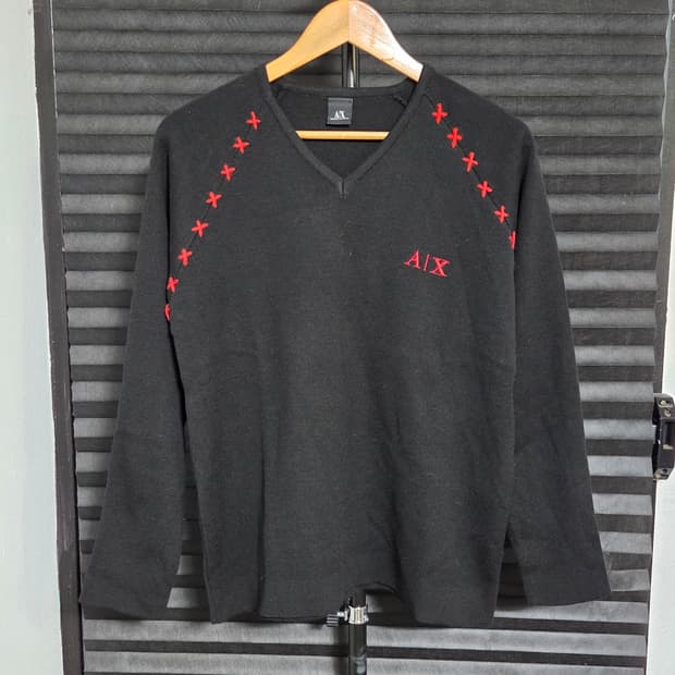 [아르마니 익스체인지] 레드 스티치 브이넥 울 니트 | 00209