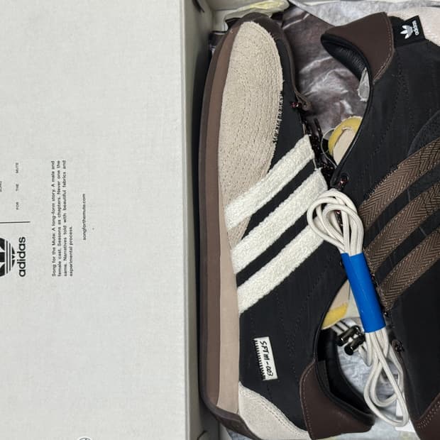 Adidas & song for the mute 콜라보 신발 (265)