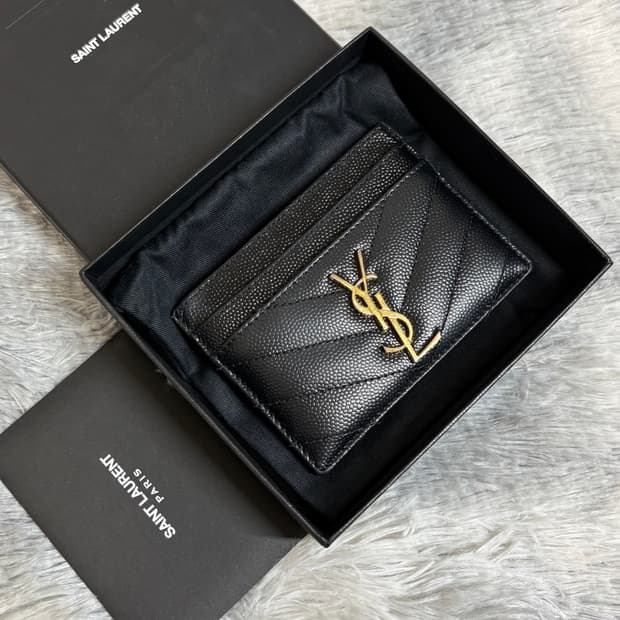 *풀구성품* 입생로랑 마틀라세 카드지갑 금장