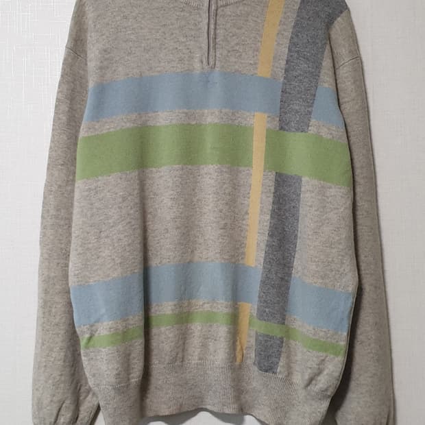 피에르가르뎅 니트 스웨터