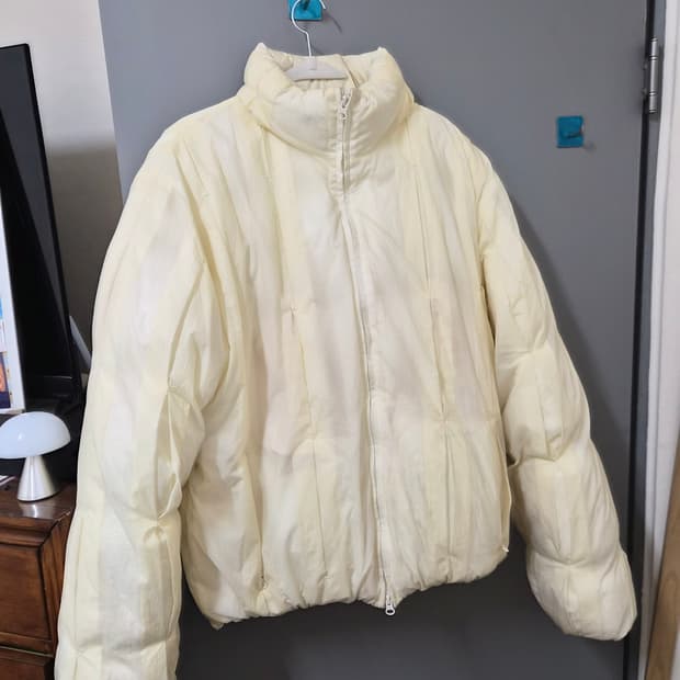 포스트아카이브 팩션 덕 센터 패딩 아이보리 L 사이즈