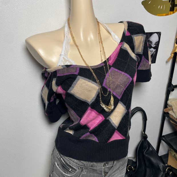 러블리 키치 아가일 오프숄더 니트 반팔티 탑