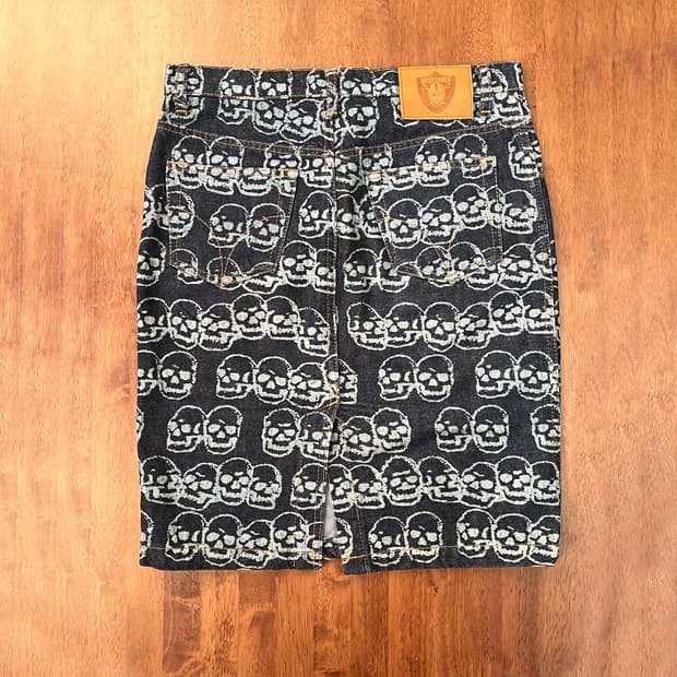 히스테릭 글래머 해골 스커트