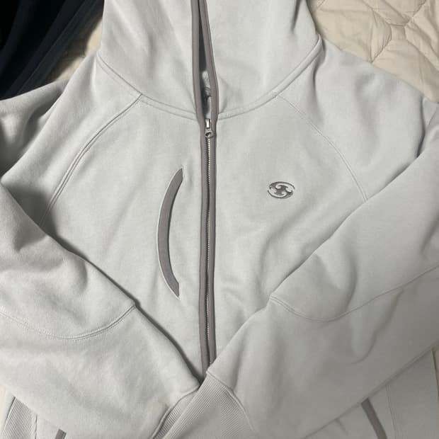 산산기어 후드집업 그레이 24ss