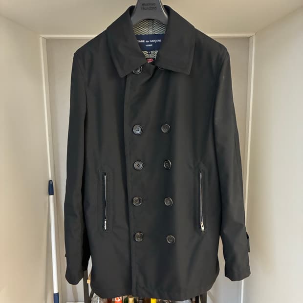 꼼데가르송 코트