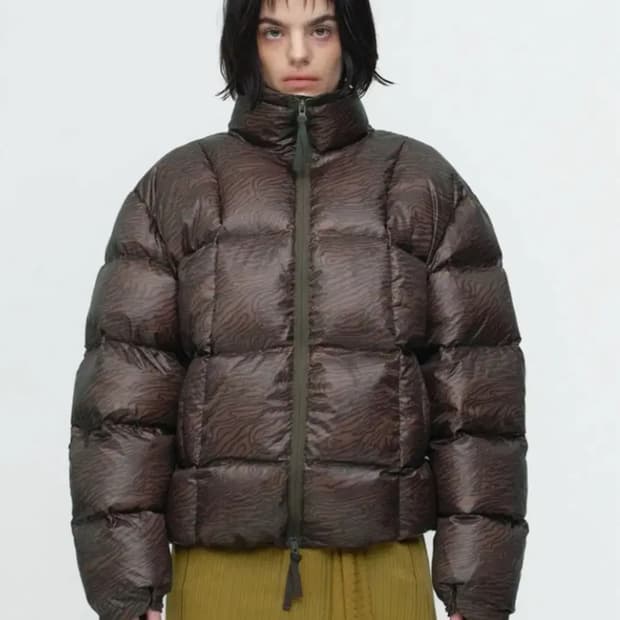 밀로우먼 패딩 판매합니다