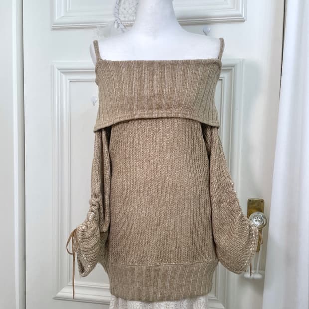 beige melange off-shoulder sleeve shirri