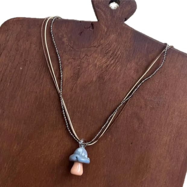 [빈티지] 조각 핸드메이드 버섯 목걸이