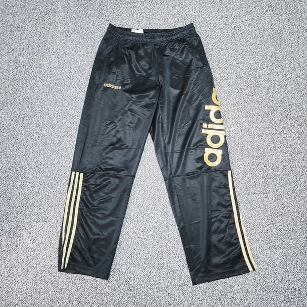 [L] 아디다스 빅로고 트랙팬츠 와이드핏