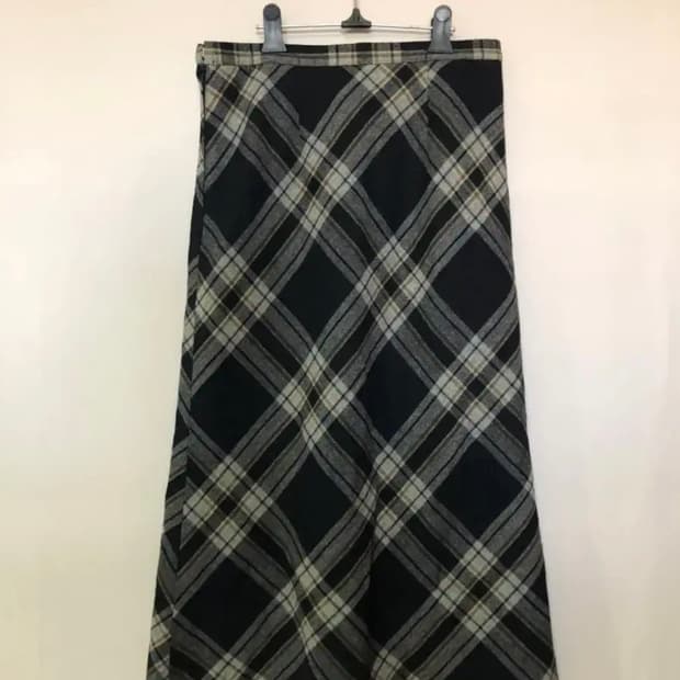 겨울 체크 롱스커트 