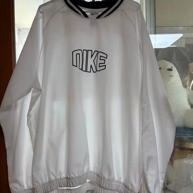 나이키 아노락 맨투맨 판매합니다
