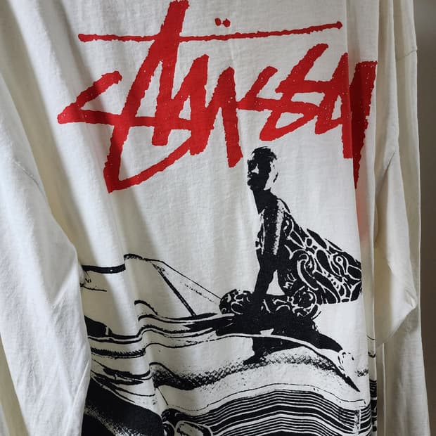 스투시 비트 크레이지 롱슬리브 티셔츠 화이트