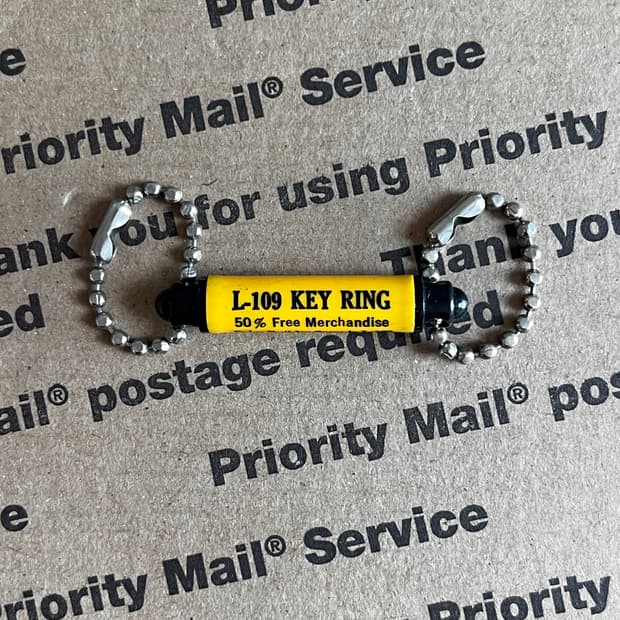 90s vtg L-109 Promo Keyring