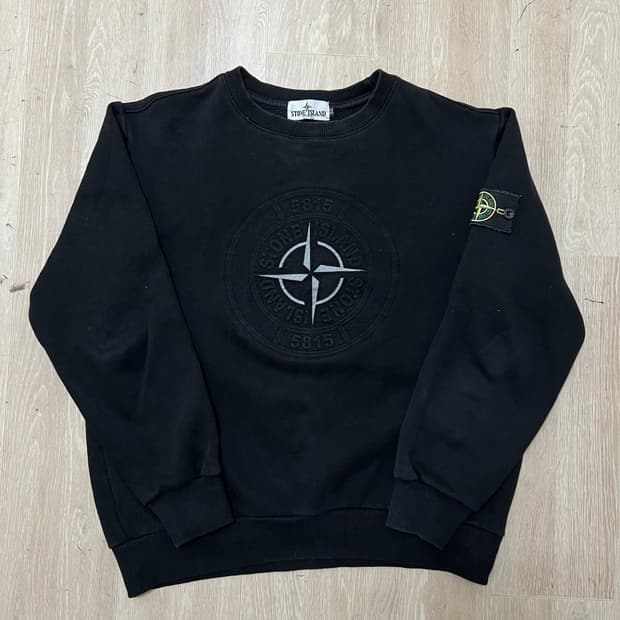 스톤아일랜드 빅로고 와펜 맨투맨 50 