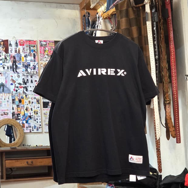 아비렉스X엠엘비 화이트 삭스 프린팅 반팔