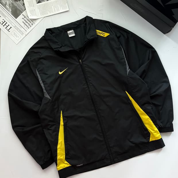 Nike 나이키 토탈 90 윈드브레이커