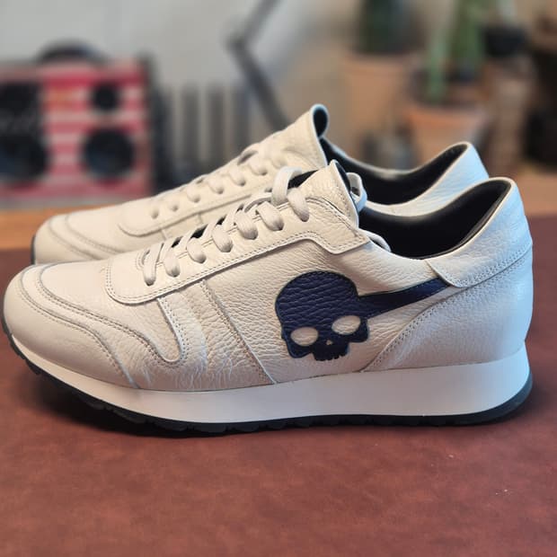 실착용1회 265-270(42)정품 하이드로겐스니커즈 