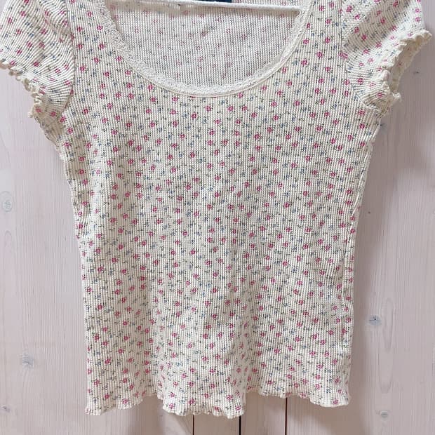 브랜디멜빌 와플 플로럴 레이스 반팔 티셔츠