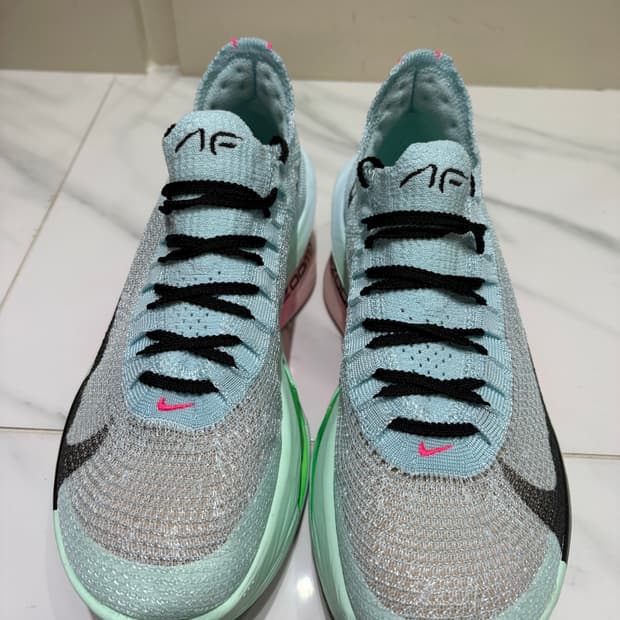 나이키알파플라이3 265