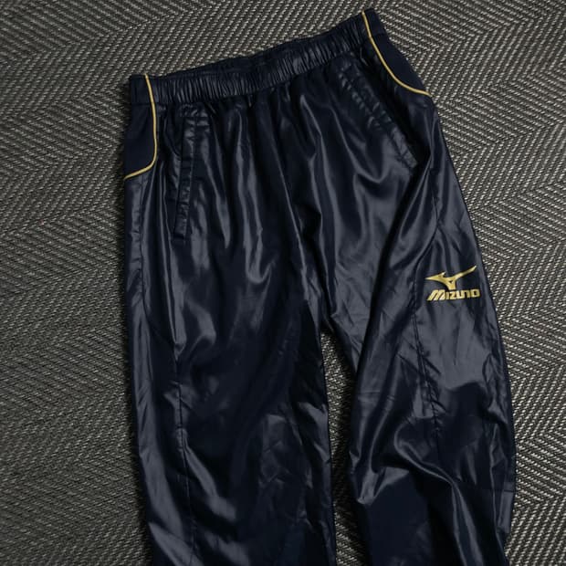 미즈노 올드스쿨 사이드 라인 우븐 트레이닝 팬츠 y 4757