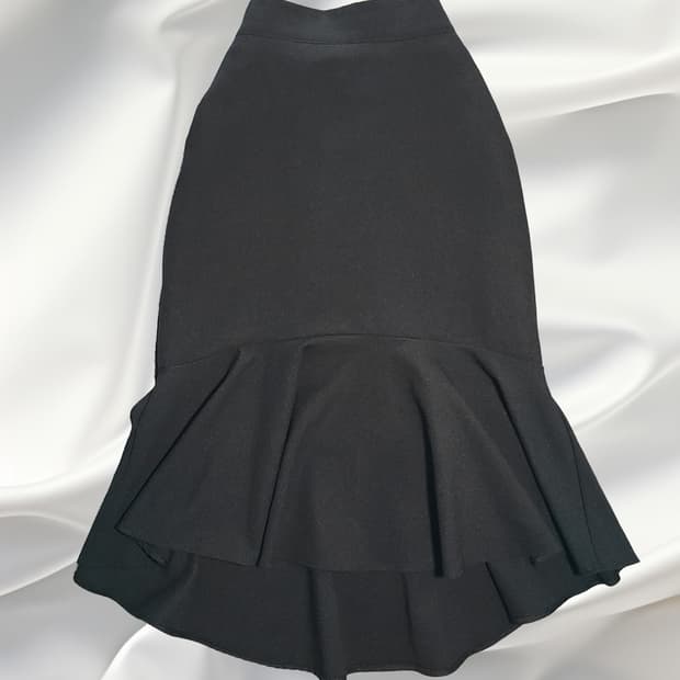 BY THE SHEW 머메이드 언발 블랙 롱스커트