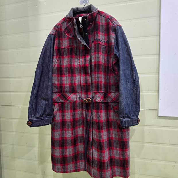 써스데이 아일랜드 체크 데님 롱 코트 S