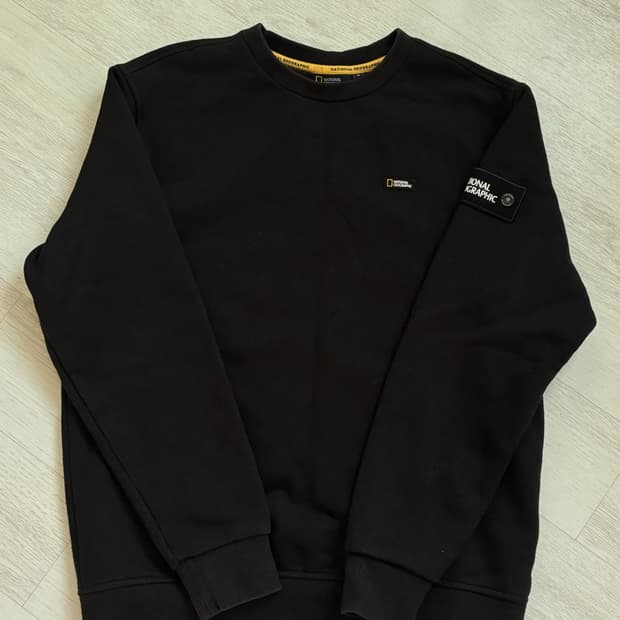 네셔널지오그래픽 맨투맨 M