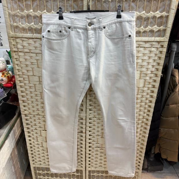 32-33 정품 생로랑 데님팬츠 팝니다
