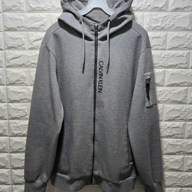 캘빈클라인 스팰로고 후드집업 L
