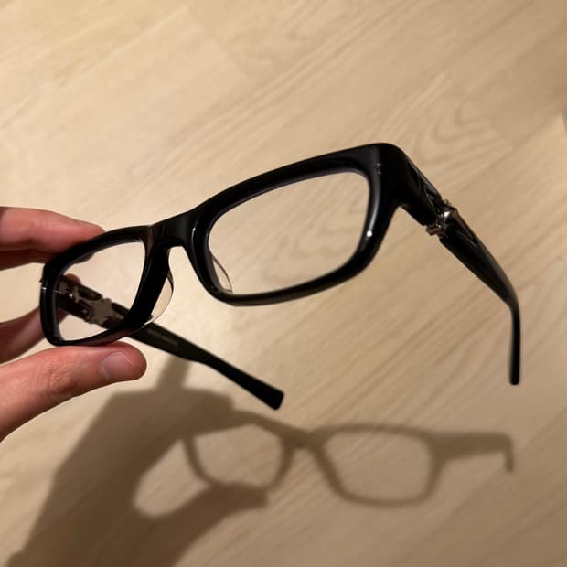 젠틀몬스터 칸트01