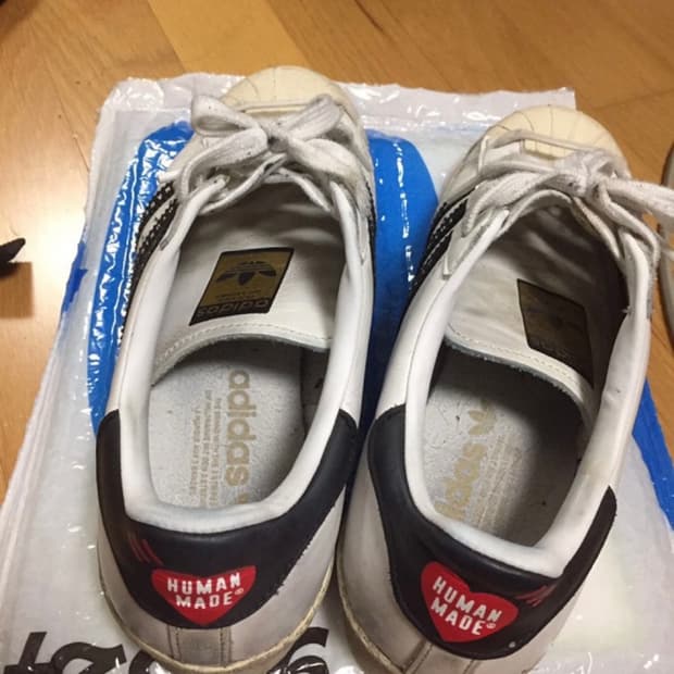 아디다스 휴먼메이드 260