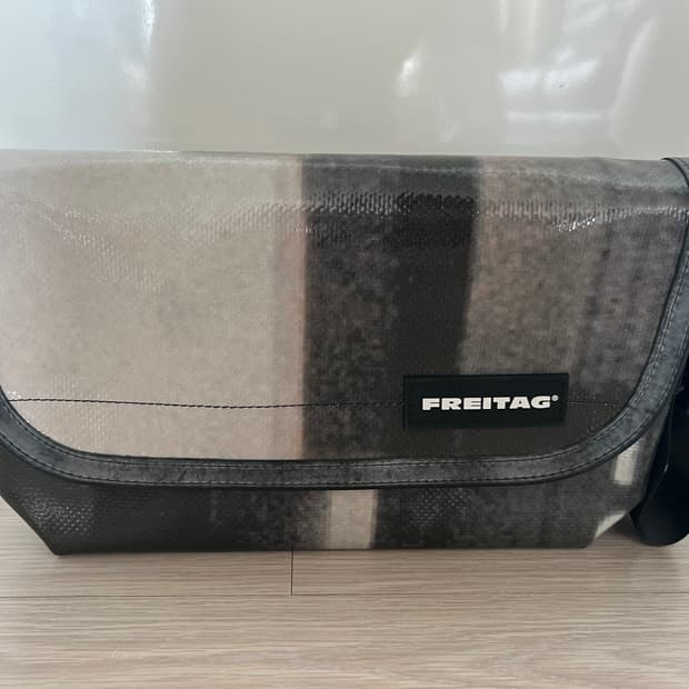 프라이탁 참기름 희귀전사 f41 하파오