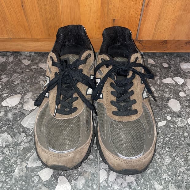 New Balance 990v4 Military Green (270)