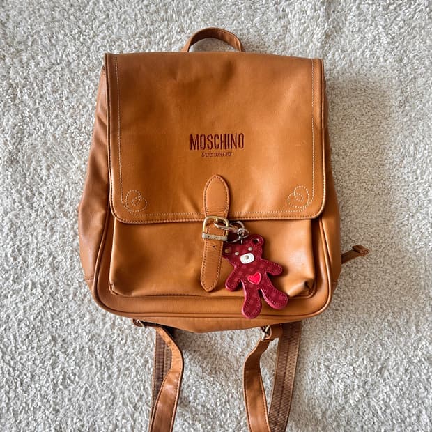 모스키노 가죽 백팩
