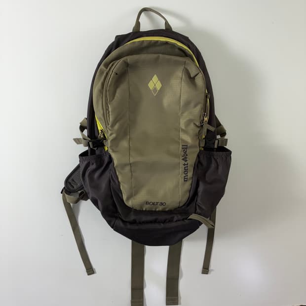 Mont-bell 몽벨 볼트30 카키 배색 아웃고어 백팩