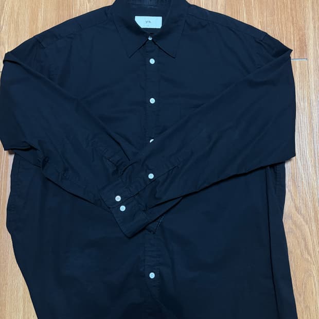 [M]Black poika shirt regular fit
