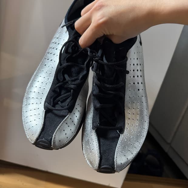 나이키 에어 슈퍼플라이 실버 275