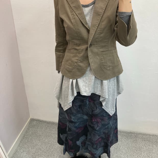 그레이 래글런 긴팔티