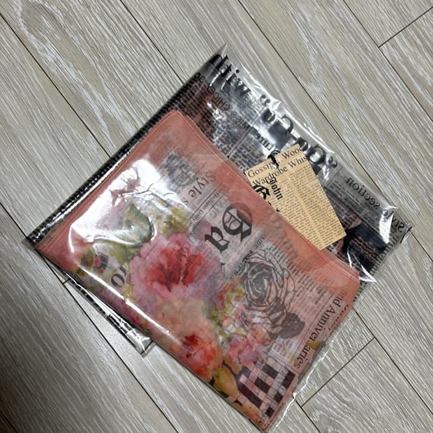 존 갈리아노 스카프 새상품