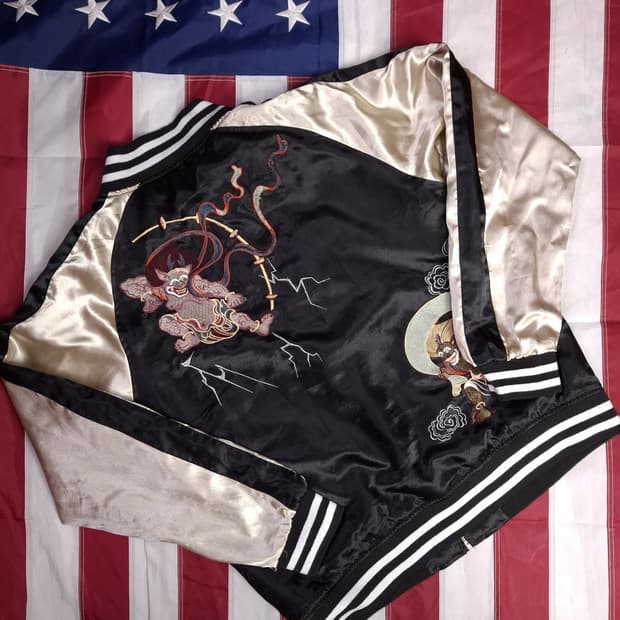 빈티지 일본판 오리엔탈 자수 사틴 스카잔