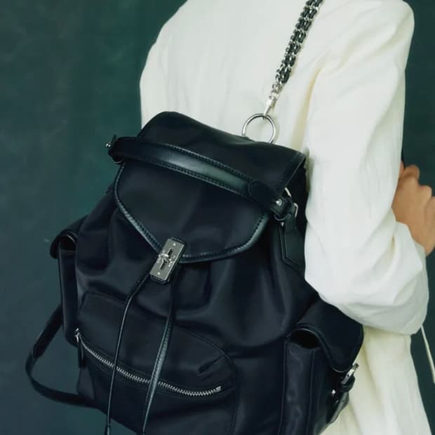 코모레비뮤지엄 나일론 시그니처 버클 2in1 토트&백팩_블랙