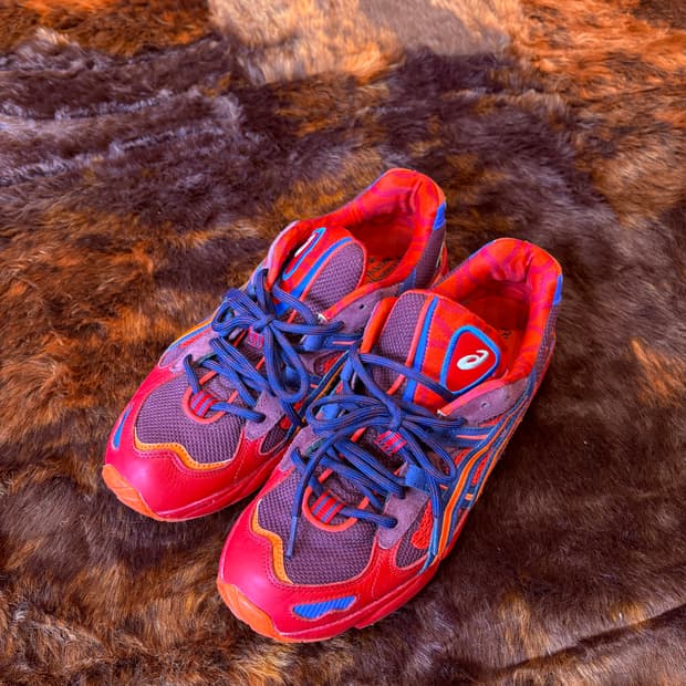 비비안웨스트우드 아식스 젤카야노5