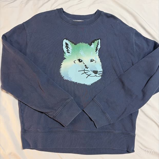 메종키츠네 폭스 헤드 네이비 맨투맨