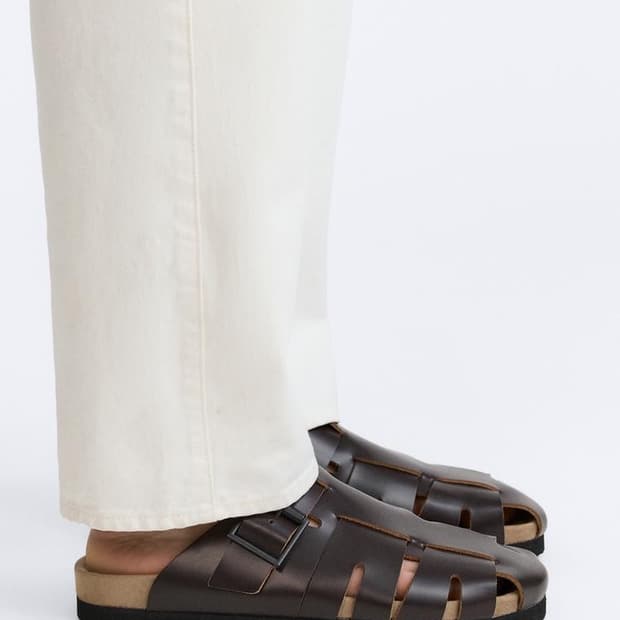 자라 레더 스트랩 샌들 브라운 